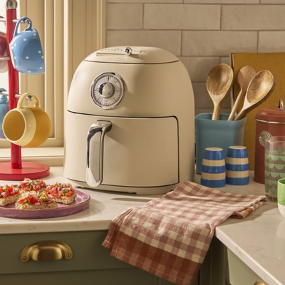 Aldi's new neutral air fryer wouldn't look out of place in the '50s – I can't believe it's under £30