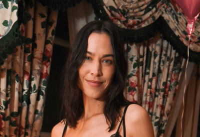 Alexa Chung puts a cool girl twist on early Valentine's festivities as she leads the week's celeb parties in London