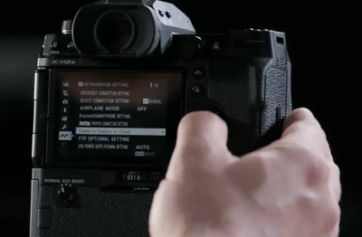 Fujifilm releases new firmware fixing image stabilization bug in telephoto lenses