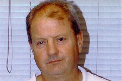 How police missed several opportunities before bringing serial killer Steve Wright to justice