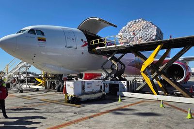 Valentine flower imports increase at Miami airport, despite tariffs and higher costs, officials say