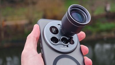ShiftCam LensUltra Explorer Super Zoom Tele 240mm review: big reach, big compromises