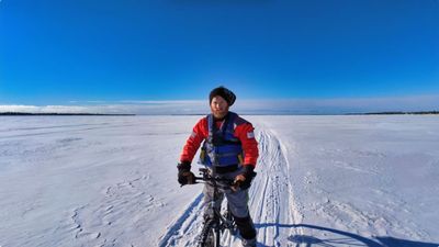 First to bike on all five Great Lakes: One army veteran’s extreme winter cycling feat