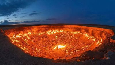 Turkmenistan’s ‘Door to Hell’: A place that looks like hell on Earth and is burning nonstop for over 50 years