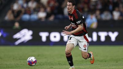 Struggling Wanderers labour to ALM draw against City