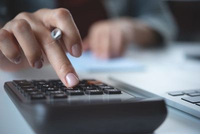 7 Money Decisions That Feel Responsible — Until You Do the Math