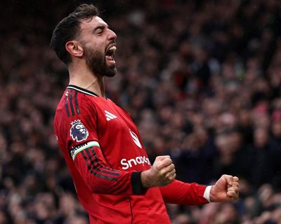 Fernandes keeps Carrick’s perfect Manchester United record intact after Romero red card