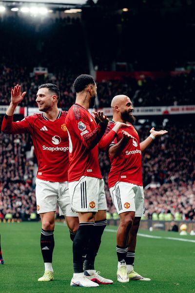 Manchester United 2-0 Tottenham: Cristian Romero sent off as Michael Carrick makes it four in a row