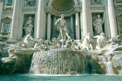 Cash for access as Rome brings in €2 fee for Trevi Fountain – but other locations are available