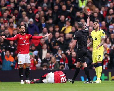 Frank backs Romero as Spurs captain despite red card at Manchester United
