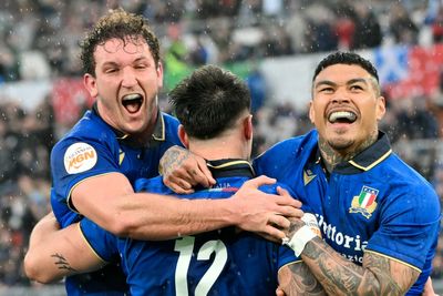 Italy overcome Scotland and wretched conditions as pressure builds on Gregor Townsend