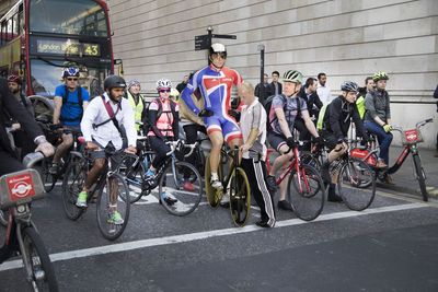 Just like the Tour of Flanders, knowing the parcours of your commute is essential for success