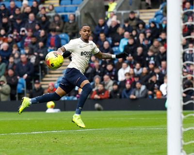 Pressure piles on Scott Parker as West Ham sink Burnley in basement battle