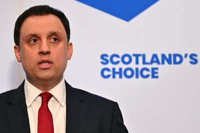 Starmer latest: PM must resign, Scottish Labour leader says as pressure piles on No 10