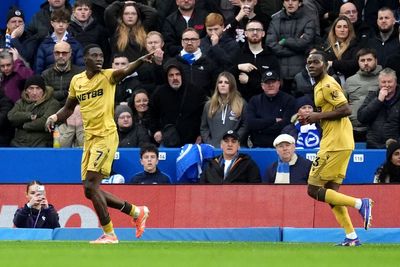 Ismaila Sarr on target as Crystal Palace end 12-match winless run at rivals Brighton