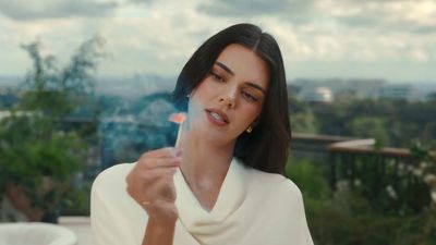 As Kendall Jenner’s ‘Kardashian Curse’ Ad Drops, Sisters Kylie And Kim Kardashian Found A Way To Get In On The Action