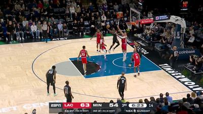Anthony Edwards So Brutally Posterized Brook Lopez That the Whole Arena Cheered