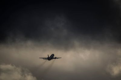 ‘Major upgrade’ to Met Office system could help avoid flight delays