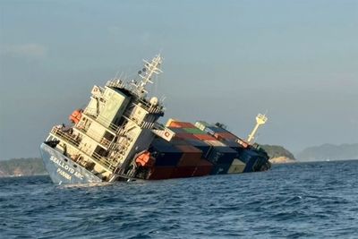 Oil spill cleanup underway after cargo ship sinks near Phuket