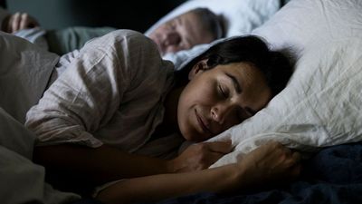 Over 40? The 7:1 sleep rule is the single most important 'longevity hack' you aren't doing