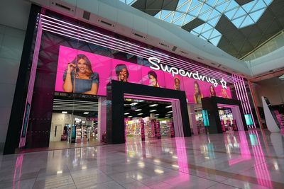Major retailer announces expansion creating 600 jobs