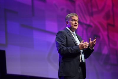 UK intelligence chiefs issue ‘urgent’ spy briefing