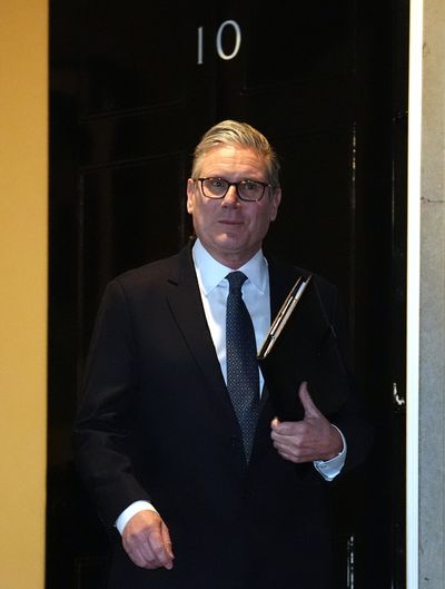 Keir Starmer latest LIVE: PM tells Labour MPs 'I won't walk away' as he fights to stay in No10