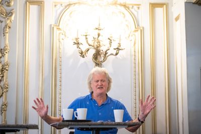 Wetherspoon founder urges sector to back Reform’s pub tax overhaul