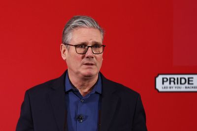 Starmer will not quit and is upbeat, No 10 says after communications chief quits