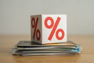Bankrate Projects Credit Card Rates Will Only Drop to 19.1% by End of 2026