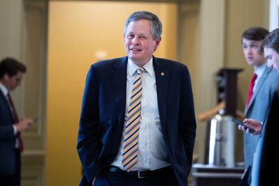 Trump’s drug pricing plan gets lukewarm reception