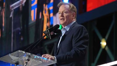 NFL Team Will Reportedly Propose Key Change to Trade Limits This Offseason