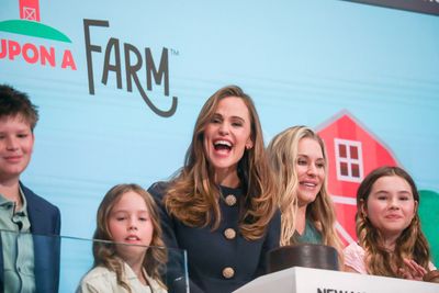 Jennifer Garner’s Once Upon a Farm IPO jumps 40% as the company raises $198 million
