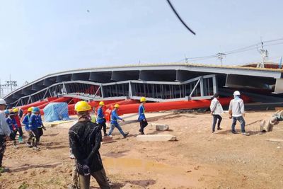 Workers hospitalised after building collapses