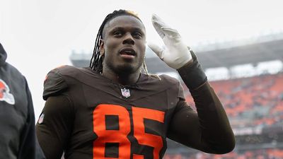 David Njoku Announces He Won’t Return to Browns in 2026