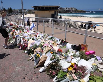 ABC airs former Asio agent’s claims that Bondi shooters were radicalised years ago, despite agency’s criticism