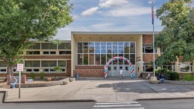 NFL Players from South Salem H.S. (Salem, OR)