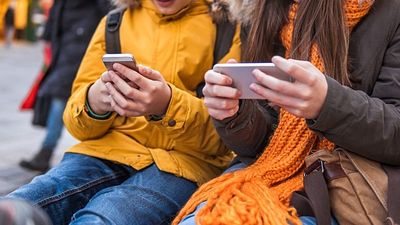 Safer Internet Day: How parents can protect children without banning social media