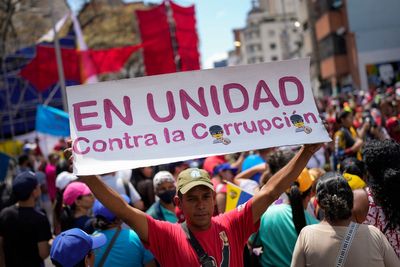 Survey says democracies' anti-corruption efforts are slipping and raises concern about the US