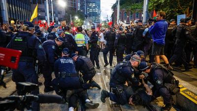 9 People Charged By NSW Police Over Involvement In Herzog Protest In Sydney