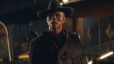 Walton Goggins Told Us How Long He Was Stuck On That Pole While Shooting Fallout, And ‘It Was Brutal’