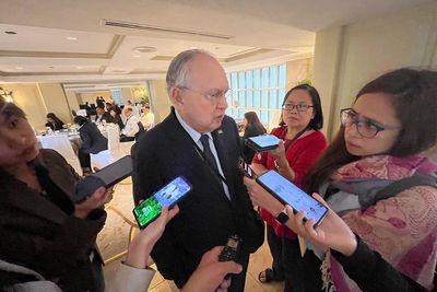 US won't abandon the Philippines in fighting China's assertiveness at sea, Manila's envoy says