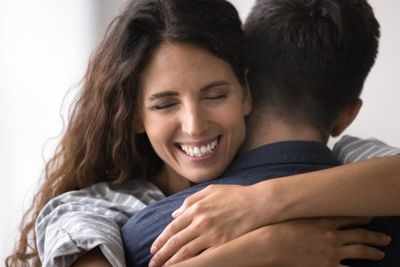 8 Things Your Wife Actually Wants More Than Flowers This Year