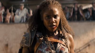 Tenika Davis Lost Her Father While Filming Spartacus: House Of Ashur. How She Used Her Grief During One Incredibly Powerful Season 1 Moment
