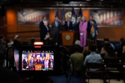 Trump's jabs at top Democrat could complicate immigration enforcement deal