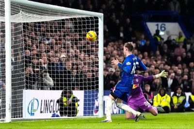 Cole Palmer’s horror miss spells end of Liam Rosenior’s honeymoon period after Leeds collapse