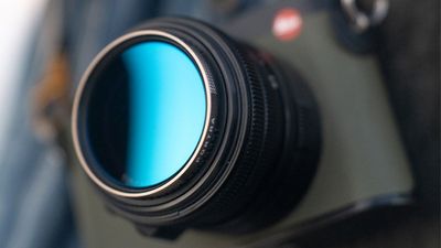 This filter combines three effects in one to make shots from a digital camera look more like a classic Kodak film