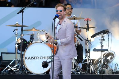 Kaiser Chiefs frontman Ricky Wilson to join artists in Extraordinary Portraits
