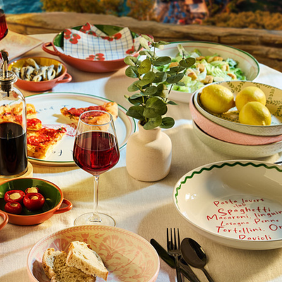 I’m adding B&M to my little black book for tableware– their new Mediterranean-inspired home collection is serving up serious holiday charm