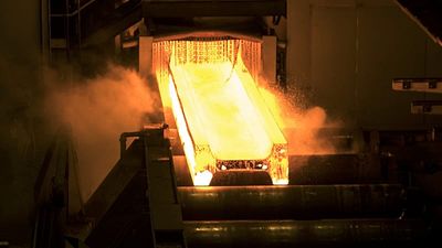 ArcelorMittal invests €1.3 billion to produce 'green steel' at its Dunkirk plant